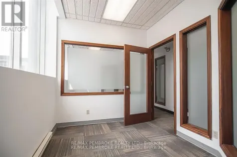 131 Pembroke Street West Pembroke ON K8A 5M7