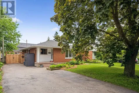 179 Sekura Street Cambridge ON N1R 3R2