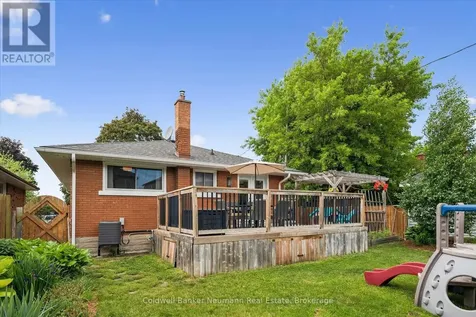 179 Sekura Street Cambridge ON N1R 3R2