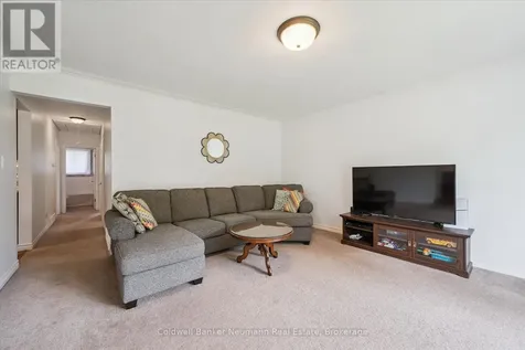 179 Sekura Street Cambridge ON N1R 3R2