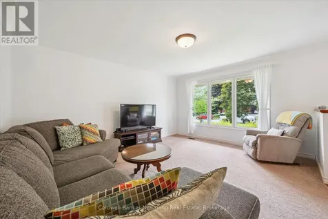 179 Sekura Street Cambridge ON N1R 3R2