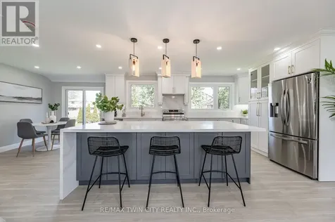 34 Bradley Drive Kitchener ON N2A 1K4