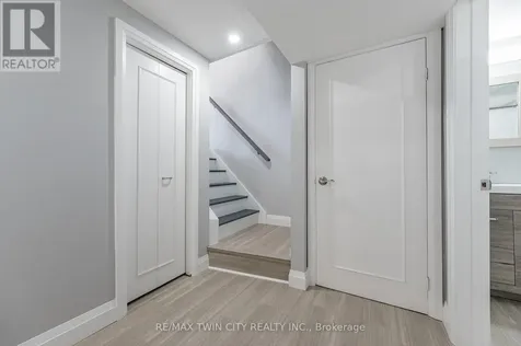 34 Bradley Drive Kitchener ON N2A 1K4
