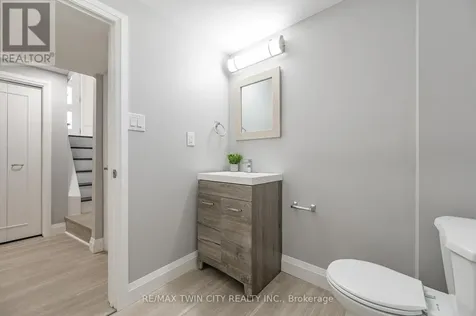 34 Bradley Drive Kitchener ON N2A 1K4
