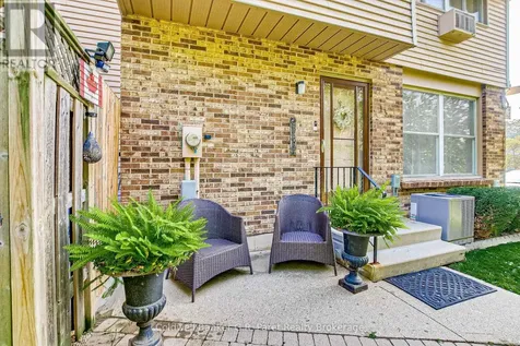 1 Lamer's Court Tillsonburg ON N4G 4T6
