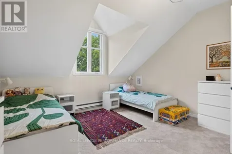 255 Cathcart Street Ottawa ON K1N 5C2