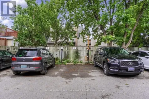 255 Cathcart Street Ottawa ON K1N 5C2