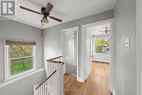 378 Byron Avenue Ottawa ON K1Z 6Z2