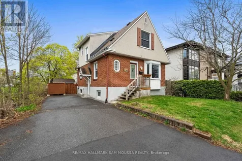 378 Byron Avenue Ottawa ON K1Z 6Z2