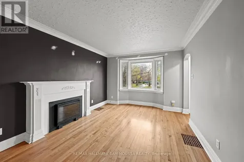378 Byron Avenue Ottawa ON K1Z 6Z2
