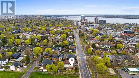 378 Byron Avenue Ottawa ON K1Z 6Z2