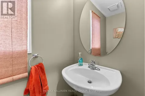 2250 Silverado Crescent Ottawa ON K4A 4V1