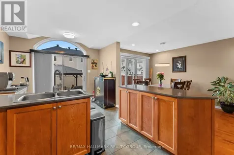 2250 Silverado Crescent Ottawa ON K4A 4V1