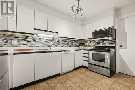 8 Terrace Drive Ottawa ON K2H 9J2