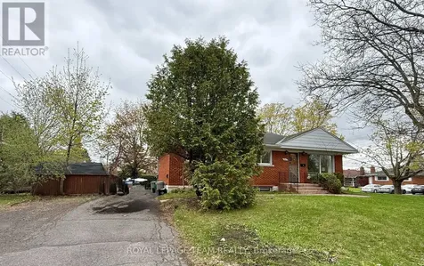 1627 Chaucer Avenue Ottawa ON K1G 0R7