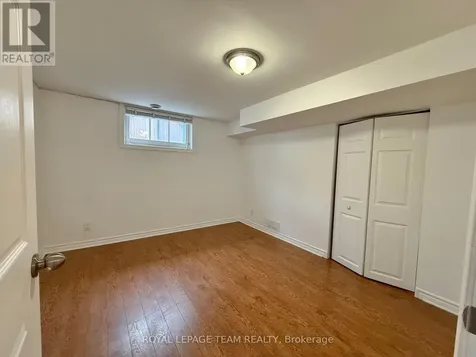 1627 Chaucer Avenue Ottawa ON K1G 0R7