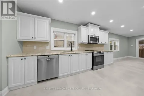 50 Putman Avenue Ottawa ON K1M 1Z3