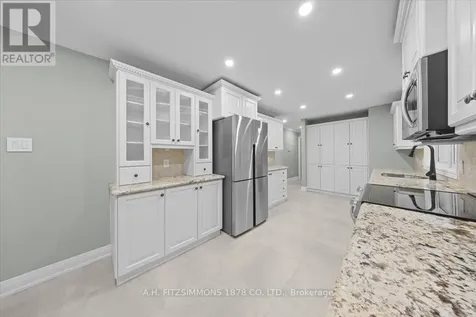 50 Putman Avenue Ottawa ON K1M 1Z3