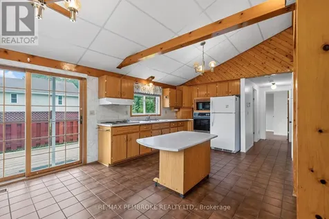 66 Sandy Beach Road Laurentian Valley ON K8A 6W8