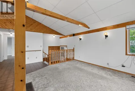 66 Sandy Beach Road Laurentian Valley ON K8A 6W8