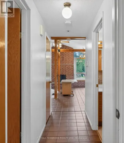 66 Sandy Beach Road Laurentian Valley ON K8A 6W8
