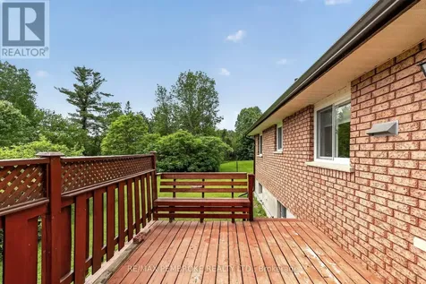 66 Sandy Beach Road Laurentian Valley ON K8A 6W8