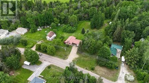 66 Sandy Beach Road Laurentian Valley ON K8A 6W8