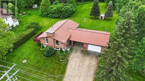 66 Sandy Beach Road Laurentian Valley ON K8A 6W8