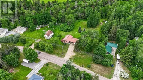 66 Sandy Beach Road Laurentian Valley ON K8A 6W8