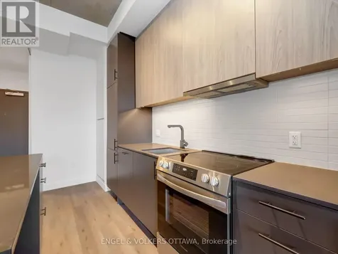 10 James Street Ottawa ON K2P 1T2