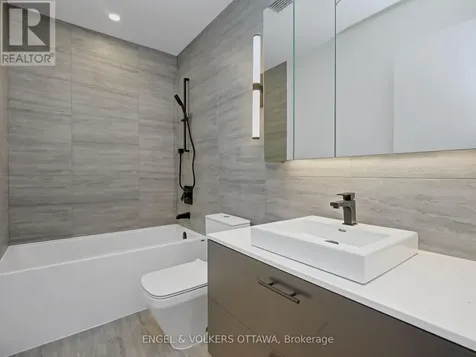 10 James Street Ottawa ON K2P 1T2