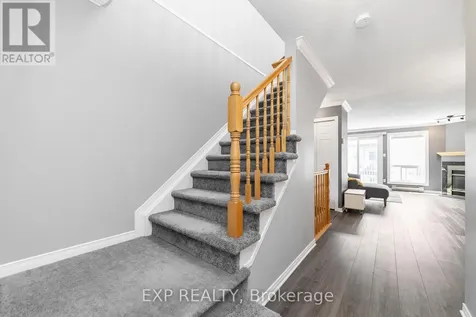 69 Briston Private Ottawa ON K1G 5P8