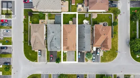 105 Coral Berry Avenue Ottawa ON K1V 2K4