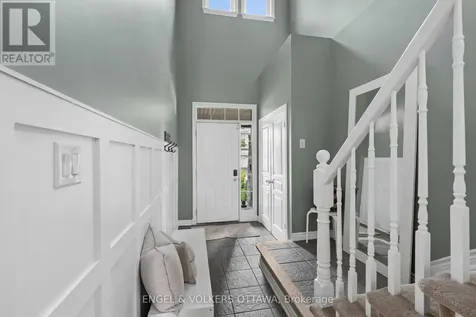 105 Coral Berry Avenue Ottawa ON K1V 2K4