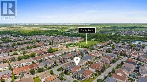 105 Coral Berry Avenue Ottawa ON K1V 2K4