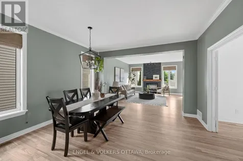 105 Coral Berry Avenue Ottawa ON K1V 2K4
