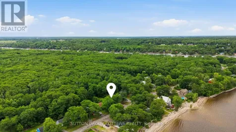 829 Bayview Drive Ottawa ON K0A 3M0