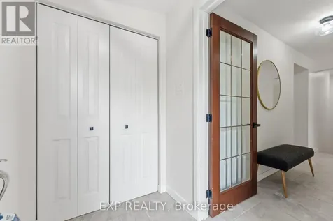 15 Newbury Avenue Ottawa ON K2E 6K7