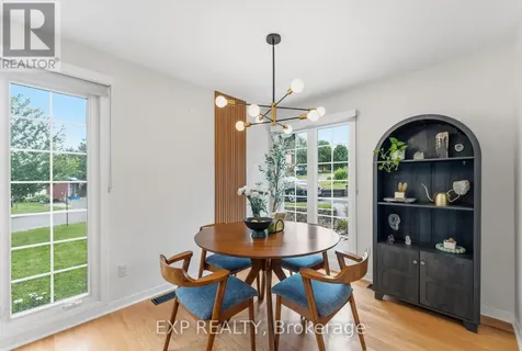 15 Newbury Avenue Ottawa ON K2E 6K7