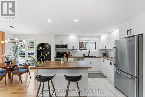 15 Newbury Avenue Ottawa ON K2E 6K7