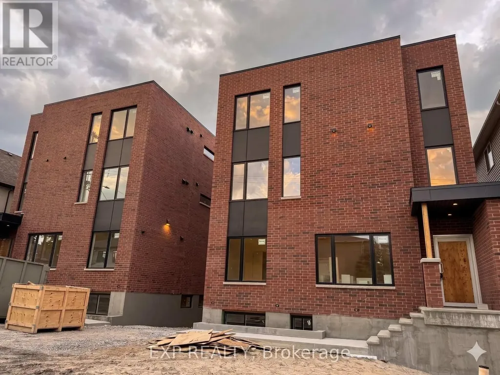 1301 Dorchester Avenue Ottawa ON K1Z 8E8
