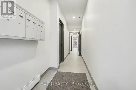 1301 Dorchester Avenue Ottawa ON K1Z 8E8