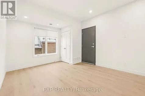 1301 Dorchester Avenue Ottawa ON K1Z 8E8