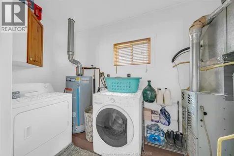 1196 Curry Avenue Windsor ON N9B 2C9