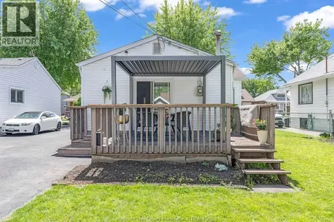 1196 Curry Avenue Windsor ON N9B 2C9