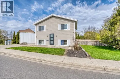 575 Salisbury Avenue South Listowel ON N4W 1Y8