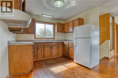 575 Salisbury Avenue South Listowel ON N4W 1Y8