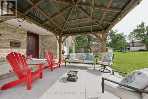 59 Crystal Springs Drive Otonabee-south Monaghan ON K9J 6Y3