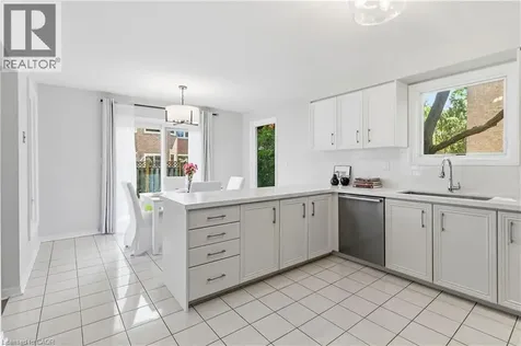 281 Leacock Avenue Oakville ON L6H 5J3