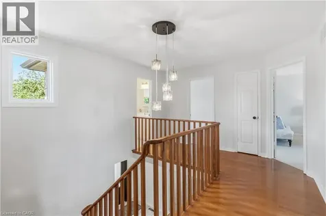 281 Leacock Avenue Oakville ON L6H 5J3